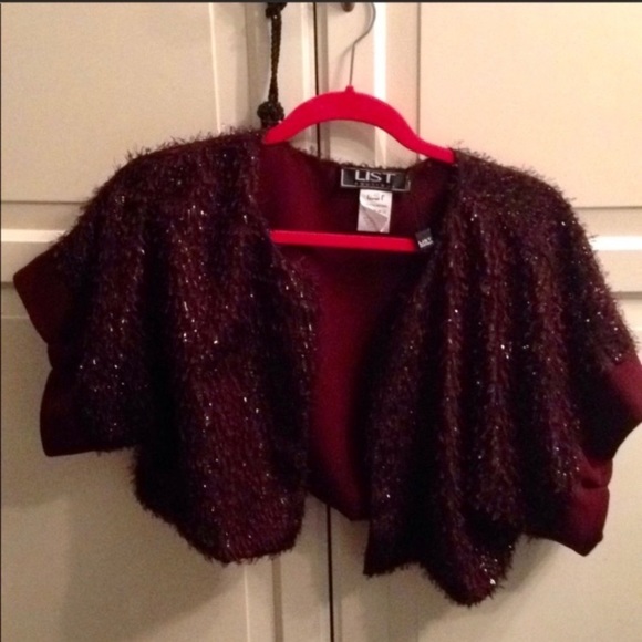Glistening Romantic Burgundy Crop Jacket From Italy Designed by LIST - Picture 8 of 16